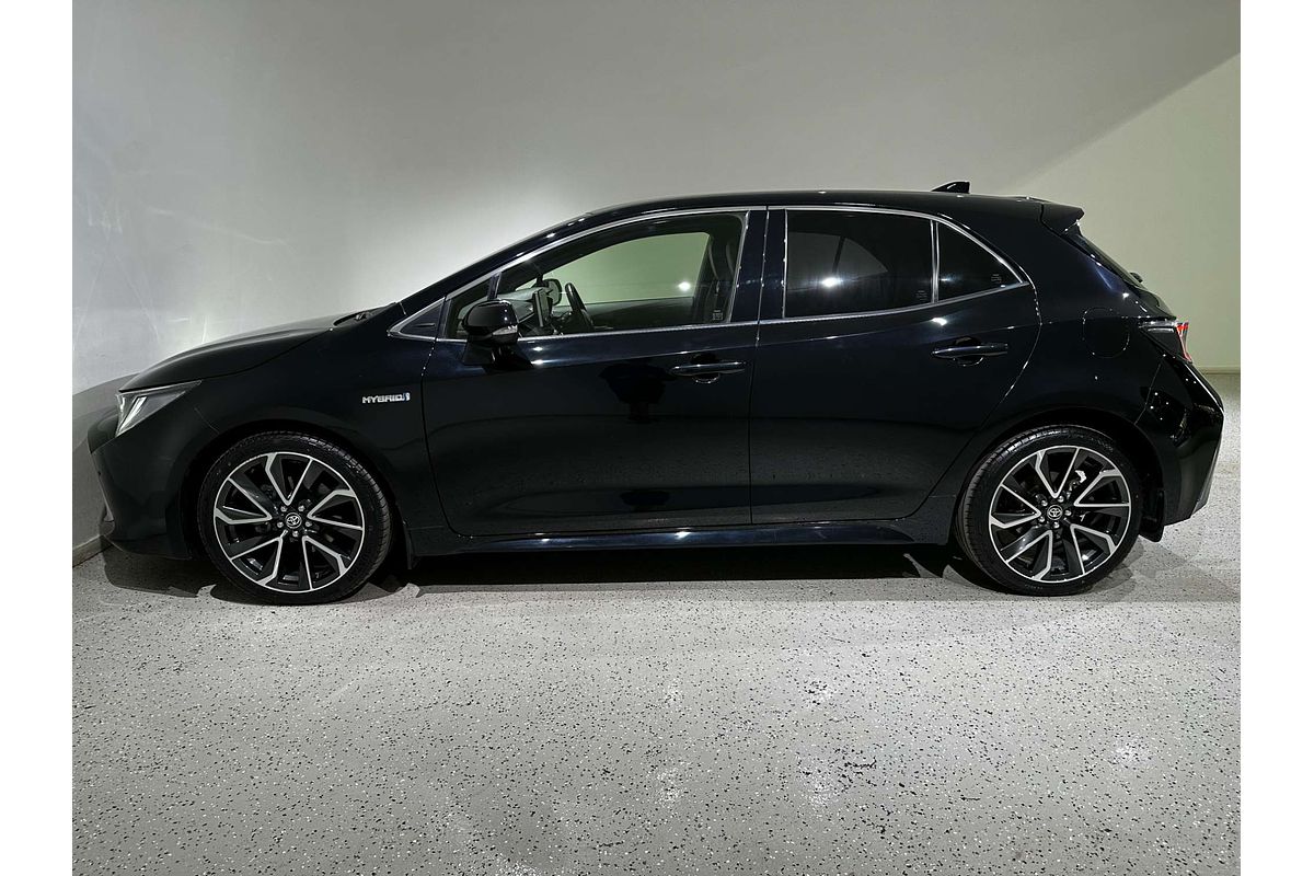 2020 Toyota Corolla ZR Hybrid ZWE211R