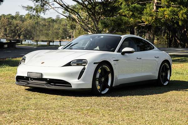 2022 Porsche Taycan  Y1A
