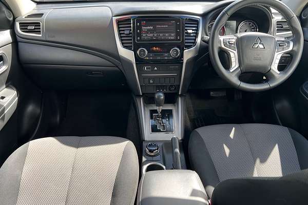 2021 Mitsubishi Triton GLX-R MR 4X4