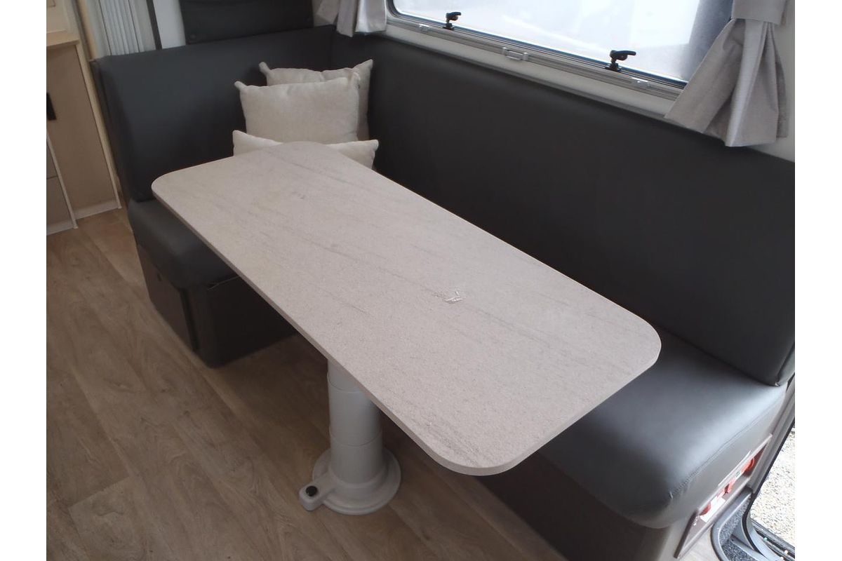 2022 Jayco Journey 18.55-3.Jy-My22
