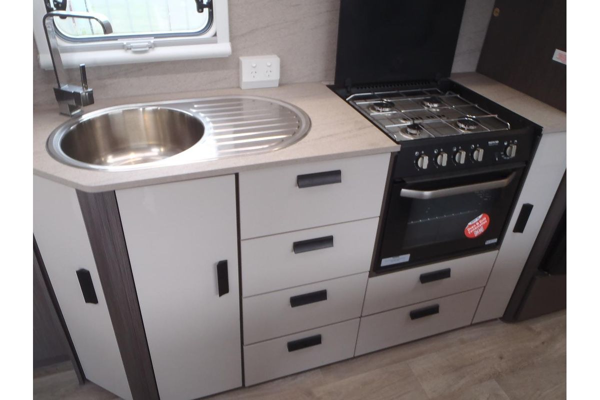 2022 Jayco Journey 18.55-3.Jy-My22
