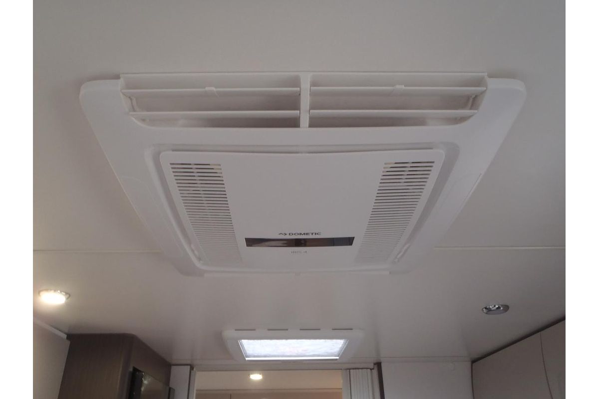2022 Jayco Journey 18.55-3.Jy-My22