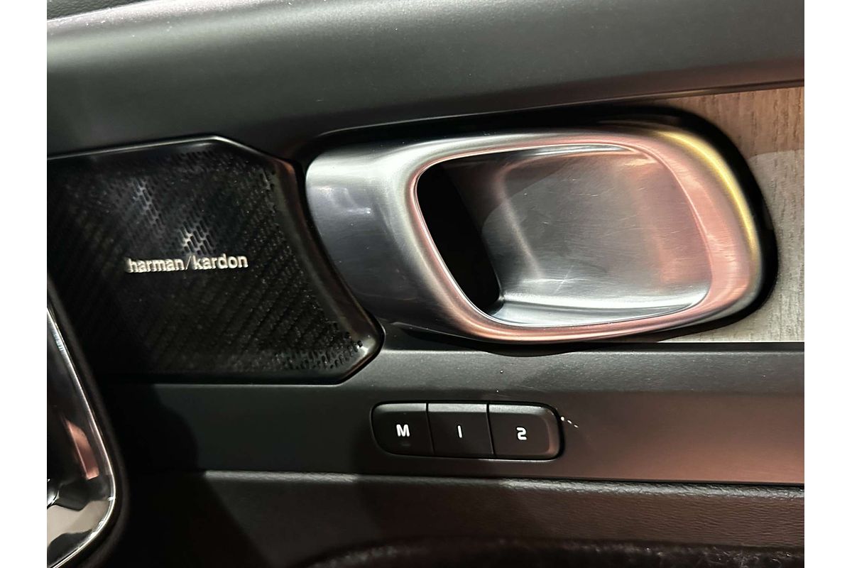 2020 Volvo XC40 T4 Inscription