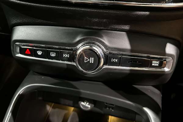 2020 Volvo XC40 T4 Inscription