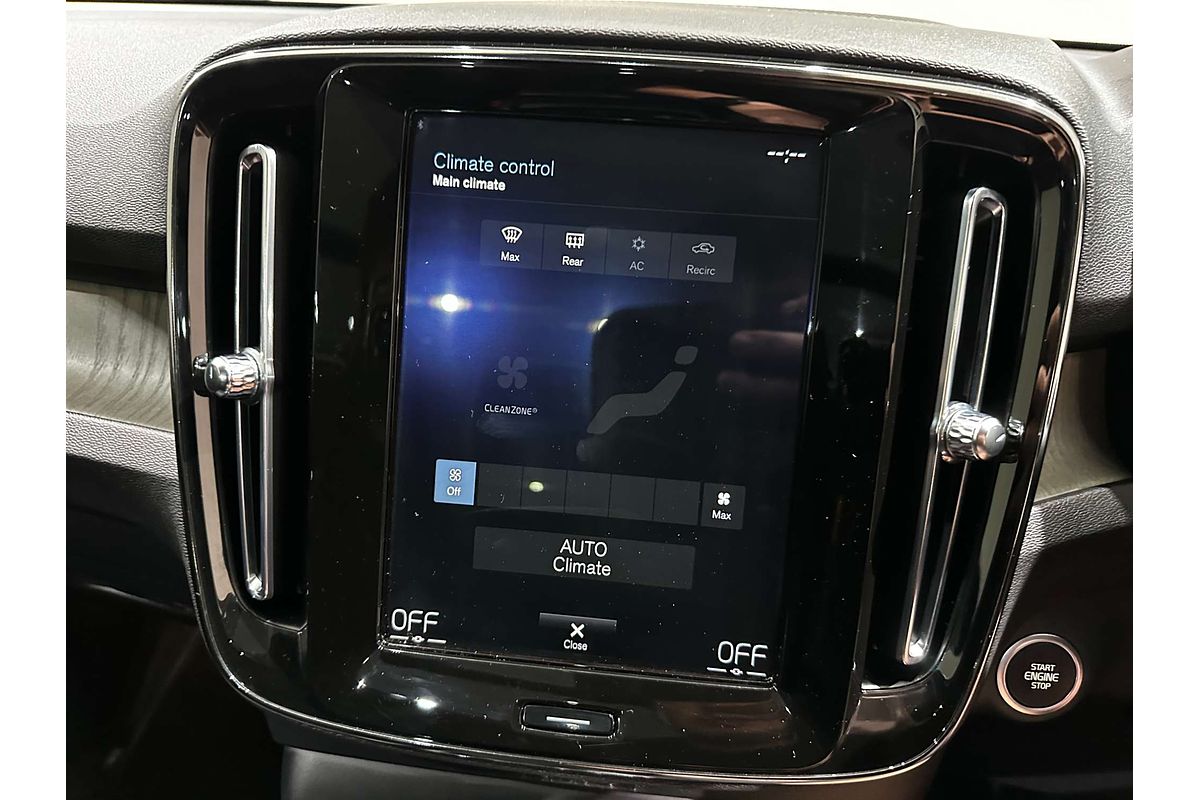 2020 Volvo XC40 T4 Inscription
