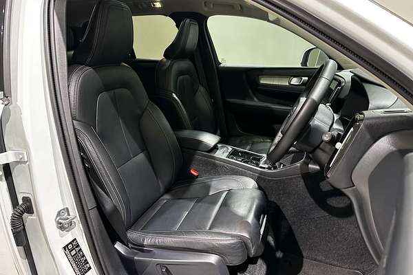2020 Volvo XC40 T4 Inscription