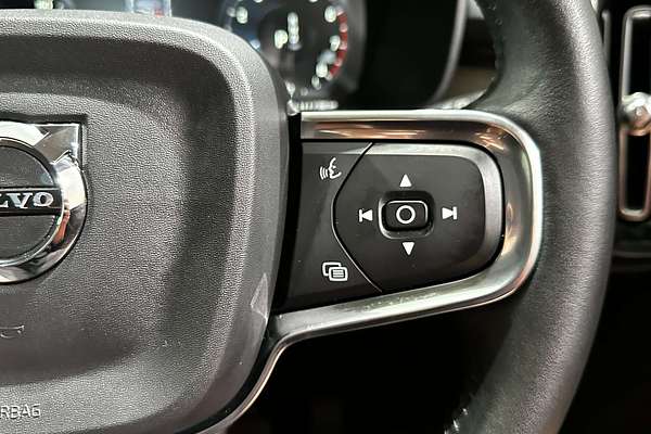 2020 Volvo XC40 T4 Inscription