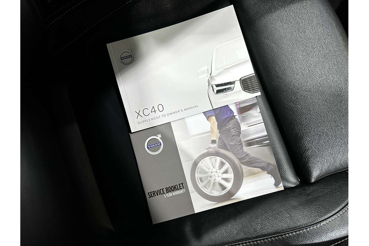2020 Volvo XC40 T4 Inscription