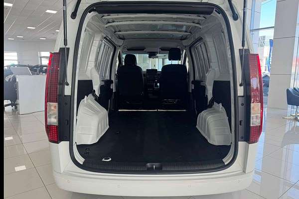 2024 Hyundai STARIA LOAD US4.V3