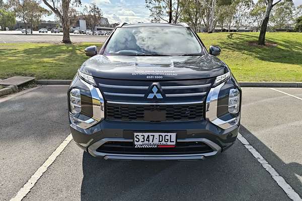2025 Mitsubishi Outlander Exceed ZM