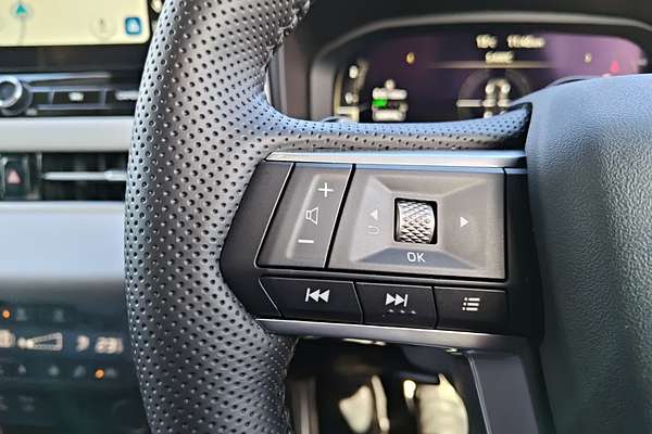 2025 Mitsubishi Outlander Exceed ZM