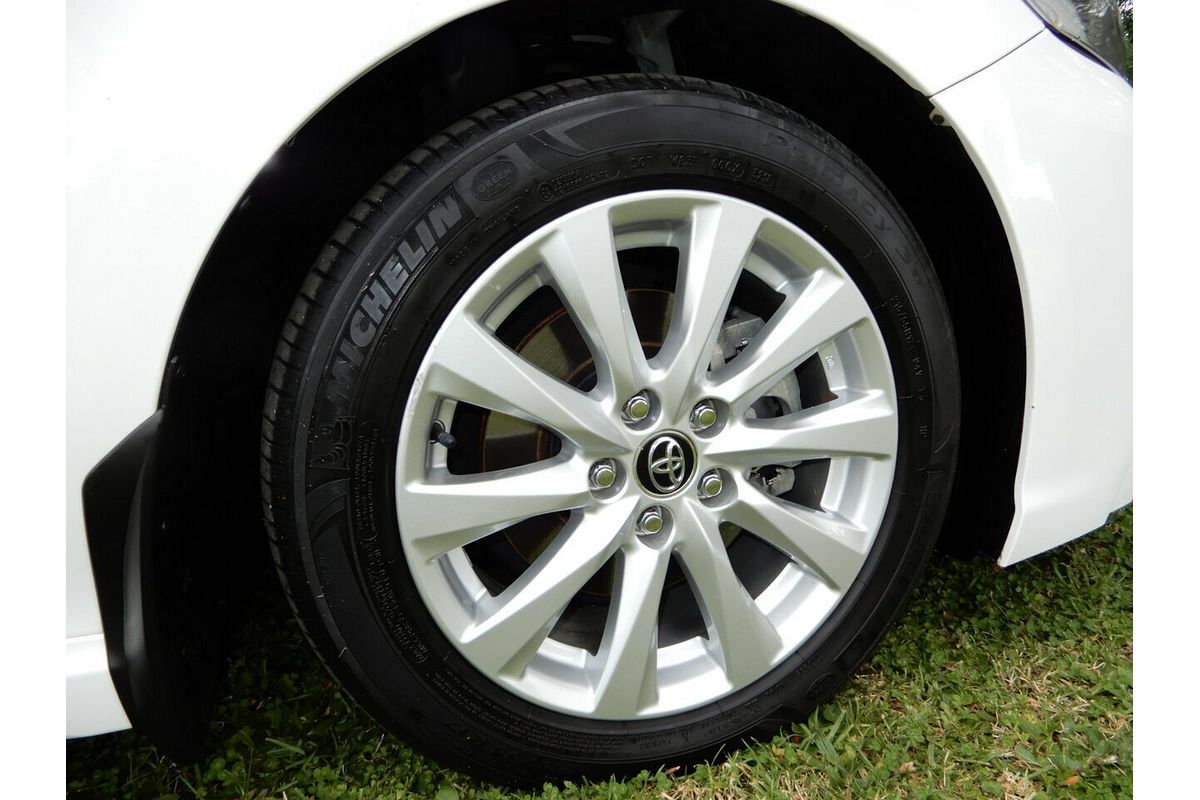 2018 Toyota Camry Ascent Sport ASV70R