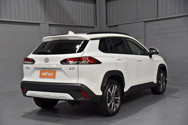 2024 Toyota Corolla Cross Atmos MXGH10R