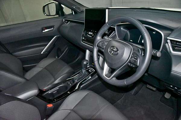 2024 Toyota Corolla Cross Atmos MXGH10R