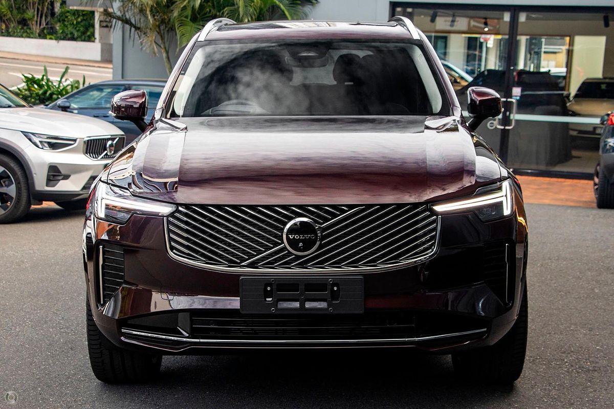 2025 Volvo XC90 Ultra B5 Bright