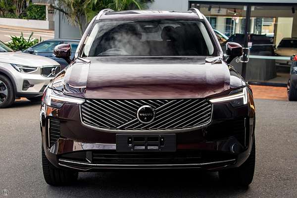 2025 Volvo XC90 Ultra B5 Bright