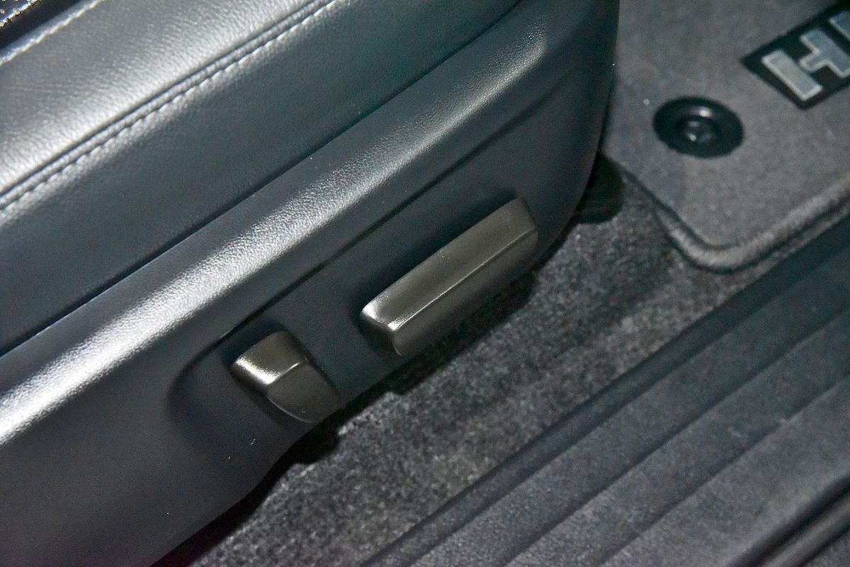 2023 Toyota Hilux Rogue GUN126R 4X4