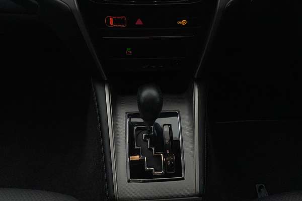 2020 Mitsubishi Triton GLX ADAS MR 4X4