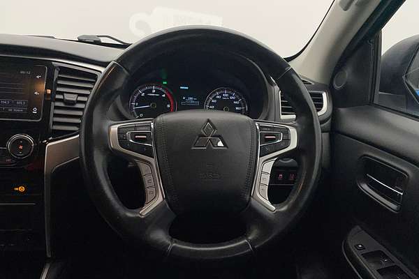 2020 Mitsubishi Triton GLX ADAS MR 4X4