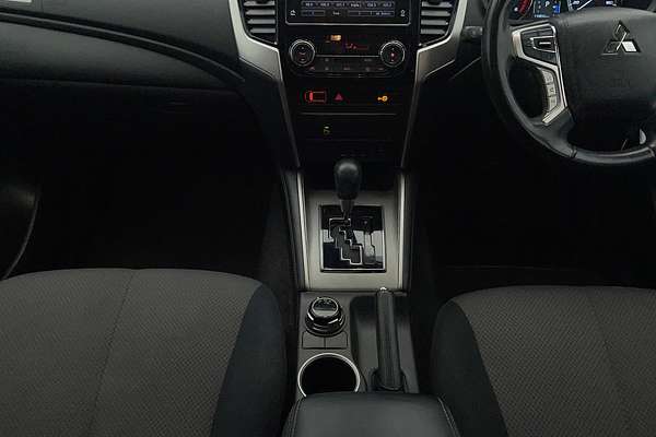 2020 Mitsubishi Triton GLX ADAS MR 4X4