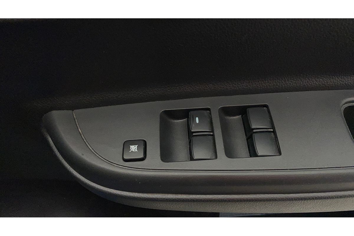 2020 Mitsubishi Triton GLX ADAS MR 4X4
