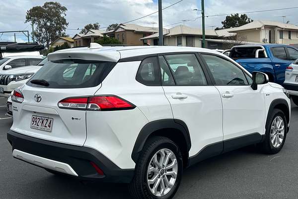 2024 Toyota Corolla Cross GX MXGH10R