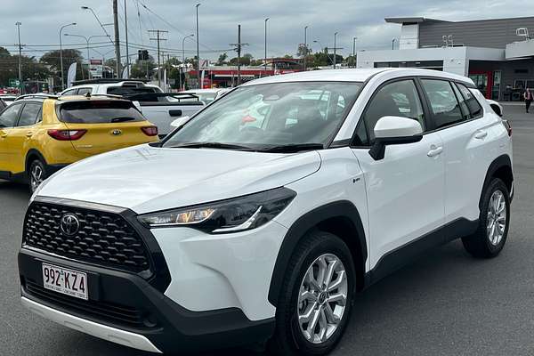 2024 Toyota Corolla Cross GX MXGH10R