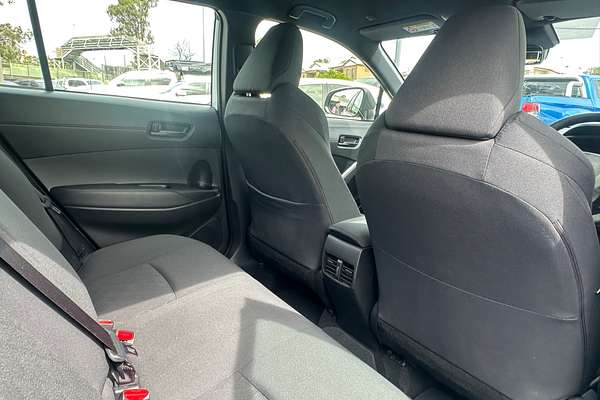 2024 Toyota Corolla Cross GX MXGH10R