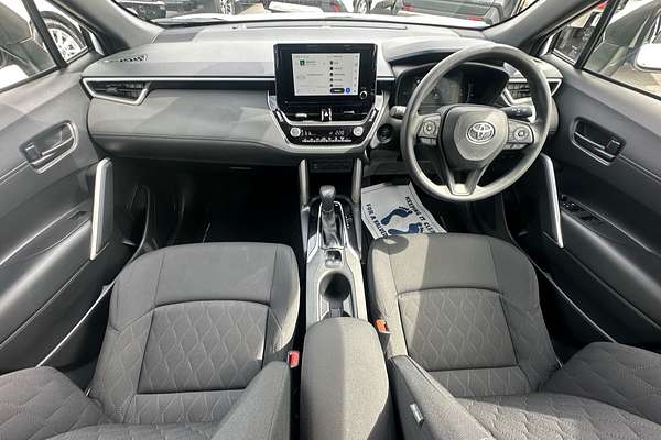 2024 Toyota Corolla Cross GX MXGH10R