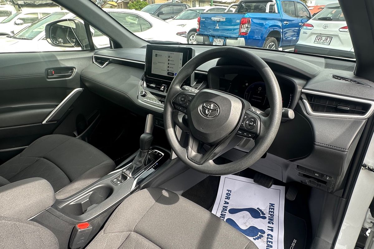 2024 Toyota Corolla Cross GX MXGH10R