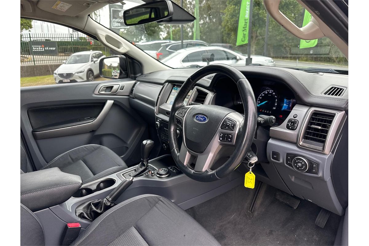 2016 Ford Everest Trend UA