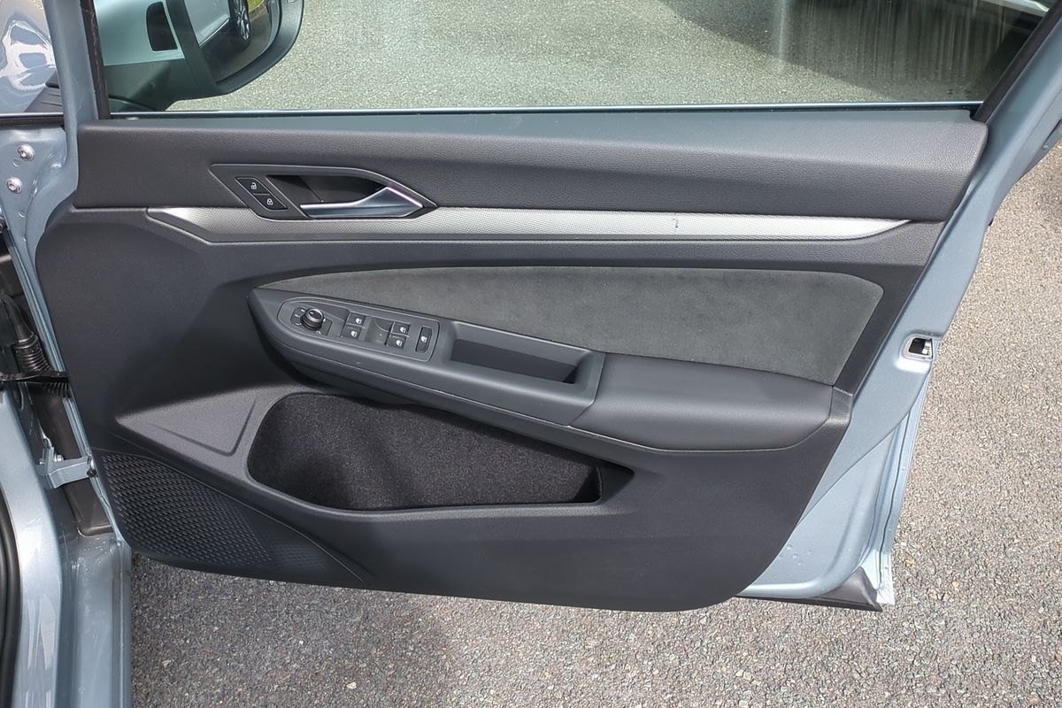 2025 Volkswagen Golf 110TSI Style 8.5