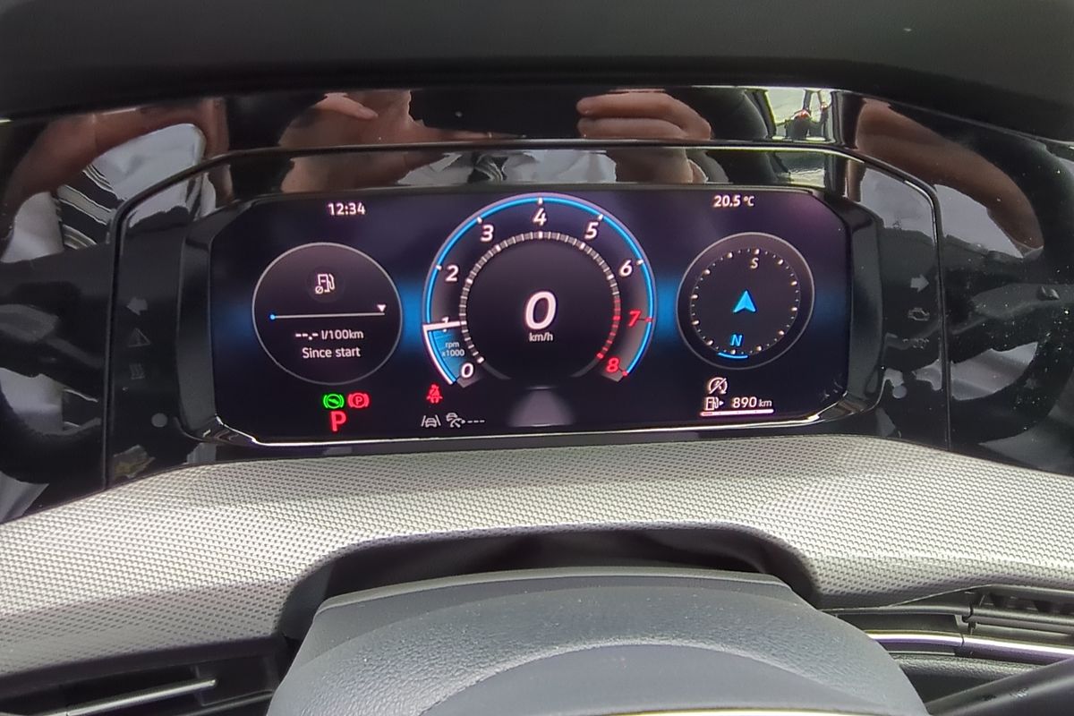 2025 Volkswagen Golf 110TSI Style 8.5