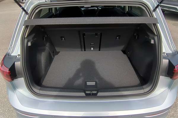 2025 Volkswagen Golf 110TSI Style 8.5