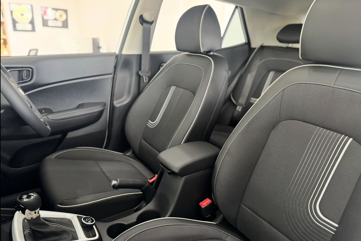 2025 Hyundai Venue Elite QX.V5
