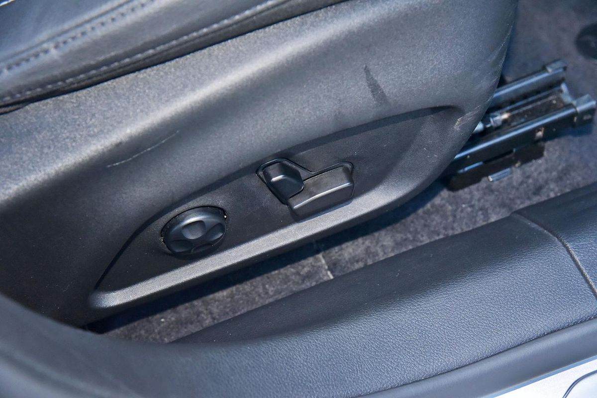 2021 Jeep Compass S-Limited M6