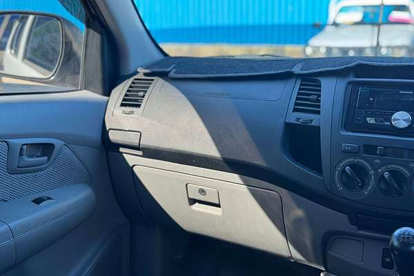 2008 Toyota Hilux SR KUN26R 4X4