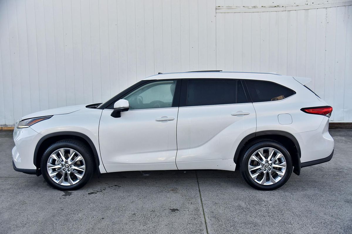 2023 Toyota Kluger Grande