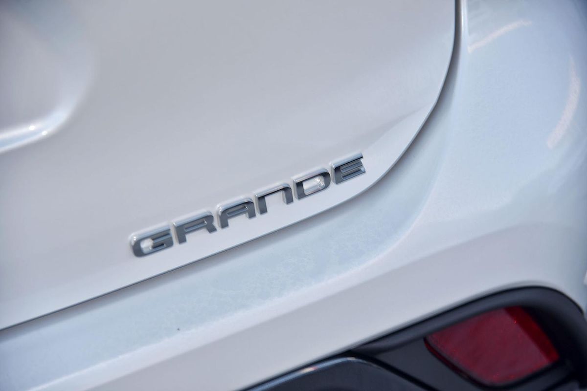 2023 Toyota Kluger Grande
