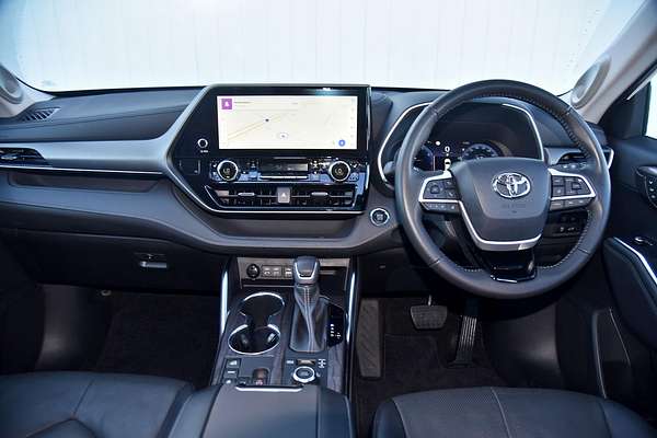 2023 Toyota Kluger Grande