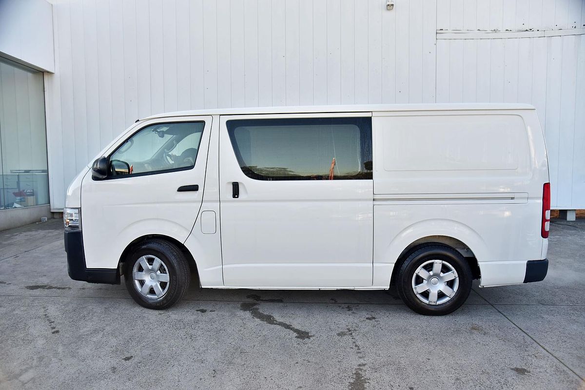 2017 Toyota Hiace KDH201R LWB