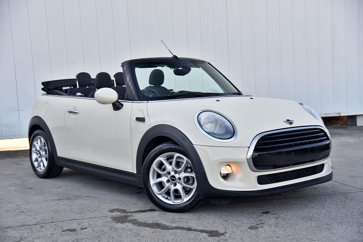 2018 MINI Convertible Cooper F57
