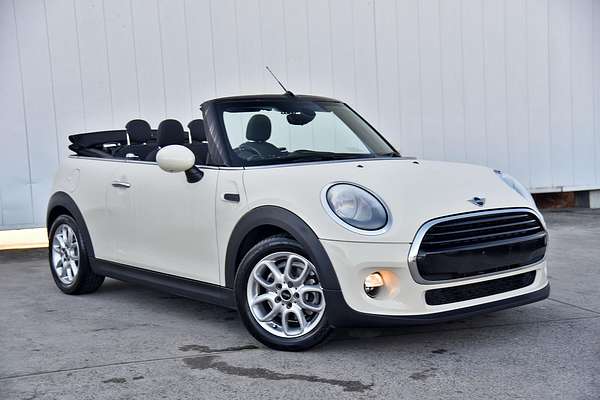 2018 MINI Convertible Cooper F57