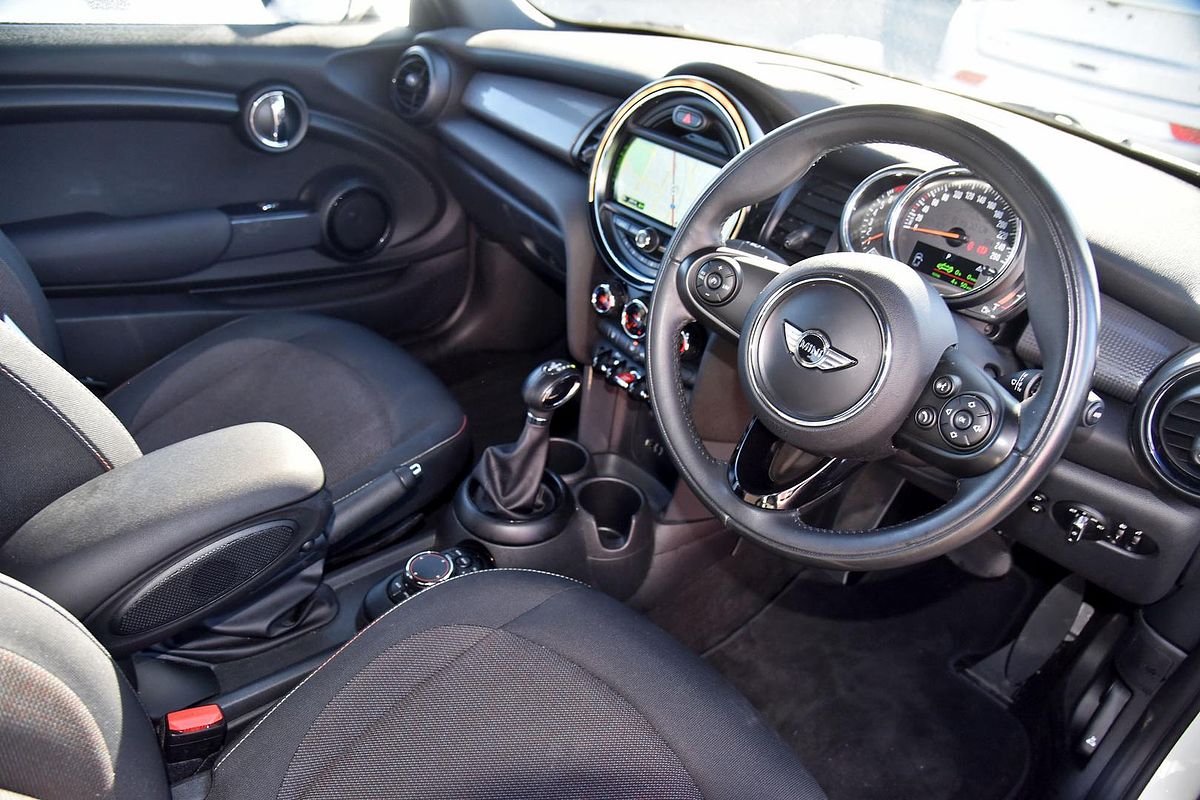 2018 MINI Convertible Cooper F57