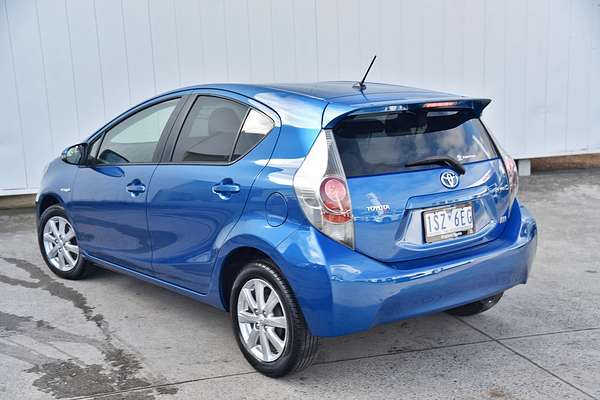 2012 Toyota Prius i-TECH HYBRID NHP10R