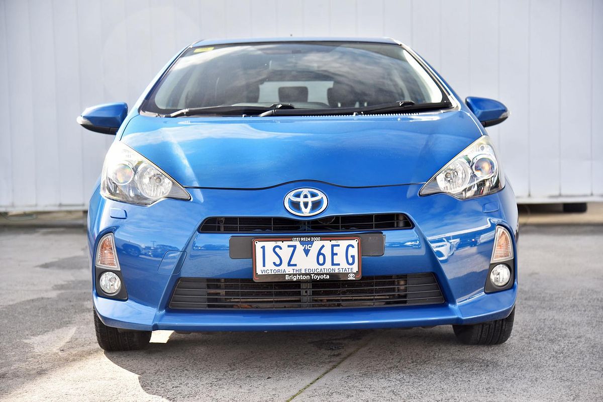 2012 Toyota Prius i-TECH HYBRID NHP10R