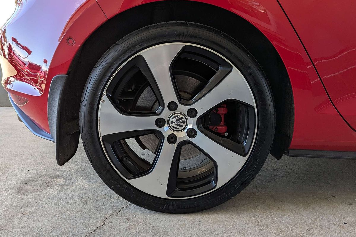2016 Volkswagen Golf GTI 7