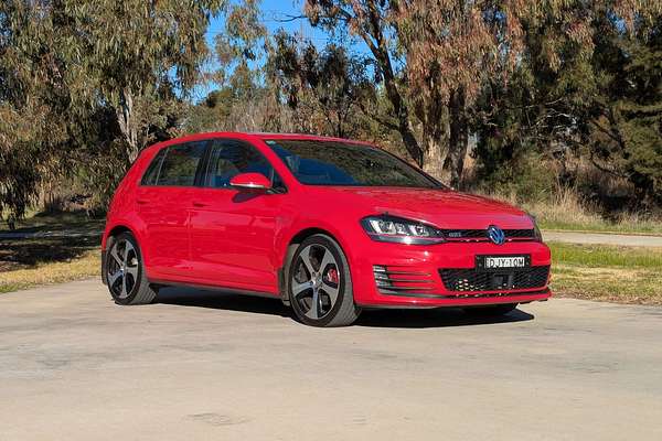 2016 Volkswagen Golf GTI 7