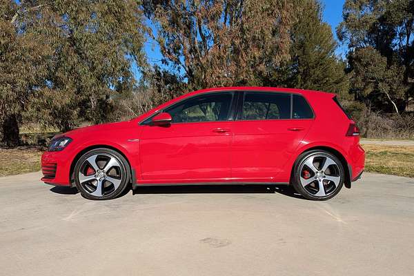 2016 Volkswagen Golf GTI 7