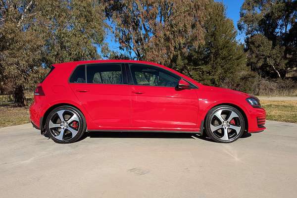 2016 Volkswagen Golf GTI 7